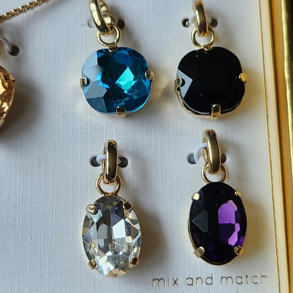 Unwritten Necklace With Interchangable Pendants And Gems NWT